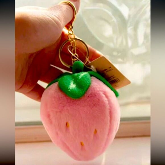 XMAS SALE Baby Pink Plush Strawberry Bag Charm Keychain - Picture 1 of 3
